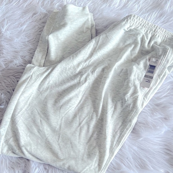 HUE French Plus Size Terry Knit Cuffed Lounge Pant color whitesand heather 1X - Picture 3 of 7